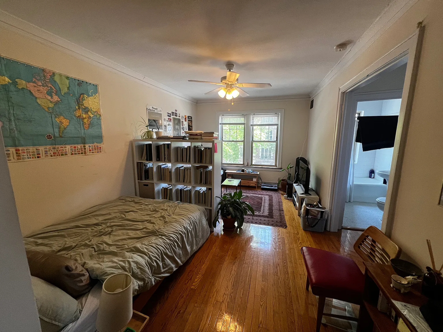 7311 N Greenview Ave #3 photo 1