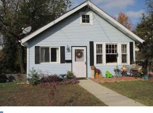 309 W 3rd Ave, Runnemede, NJ 08078