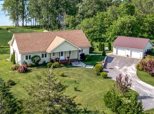 2535 County Road 13 Rd, Prince Edward County, ON K0K 2T0