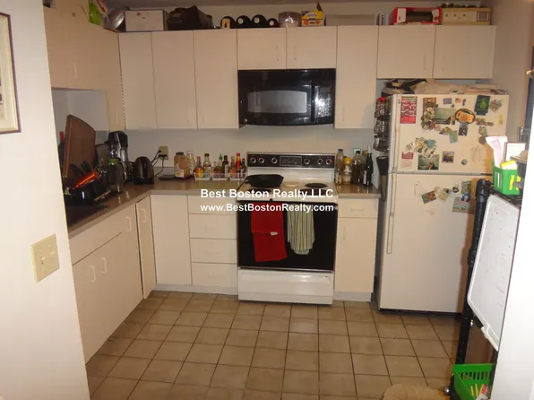 175 Beacon St, Somerville, MA