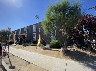 7347 Haskell Ave, Lake Balboa, CA 91406