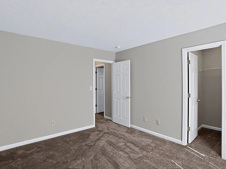 5439 Lake Boggs St — Photo 36
