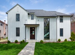1770 Rogers Ave, Glenview, IL 60025