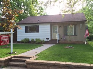 432 Riverside Dr NE, Saint Cloud, MN 56304