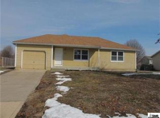 33286 W 89th St, De Soto, KS 66018