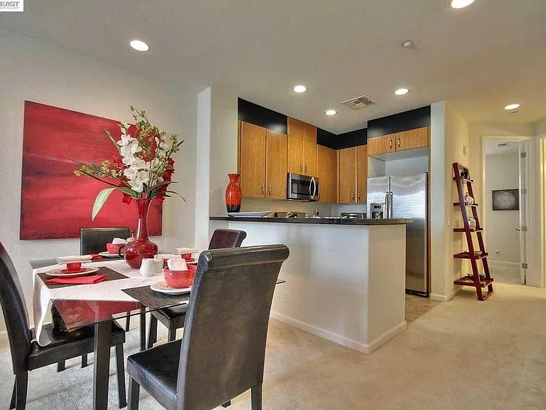 6529 Bantry Bay St — Photo 18
