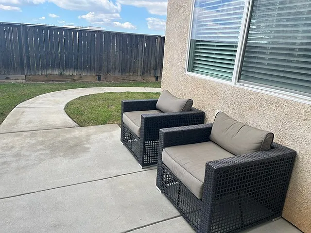1960 N Tuscany Ln — Photo 12