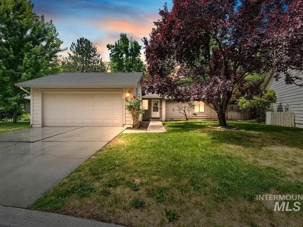 3439 S Raindrop Ct, Boise, ID 83706