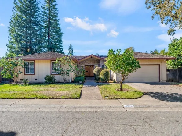 5180 Finlandia Way, Carmichael, CA 95608