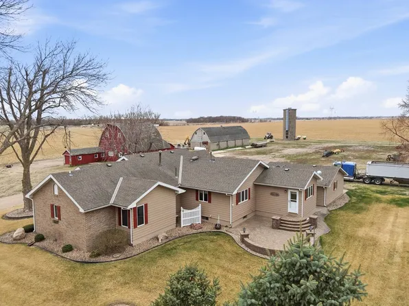 720 3rd Rd, Grand Island, NE 68801
