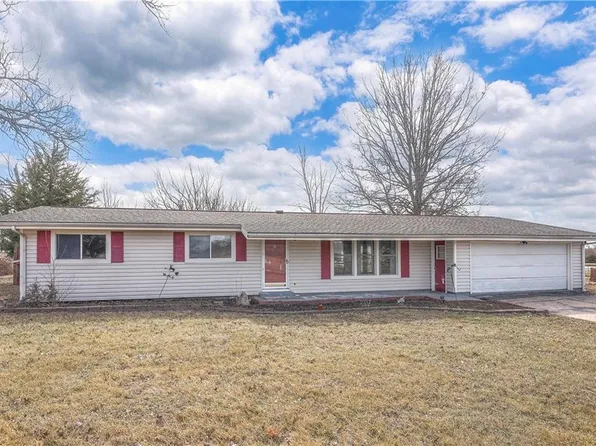 38205 E 316th St, Garden City, MO 64747