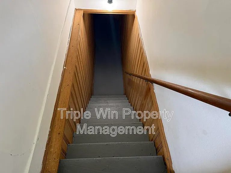 1871 Shardell Dr — Photo 34