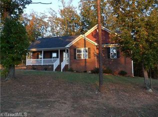 7429 Buckingham Mountain Rd, Snow Camp, NC 27349