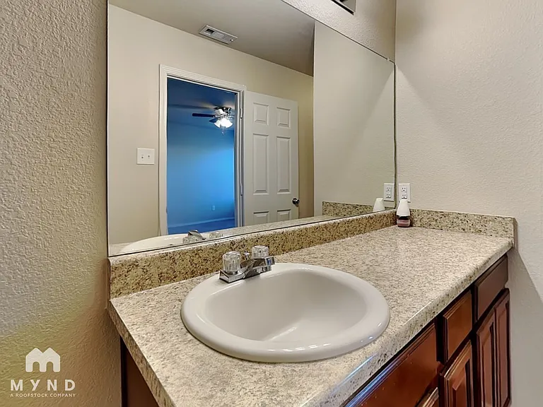938 Pinehurst Loop — Photo 8