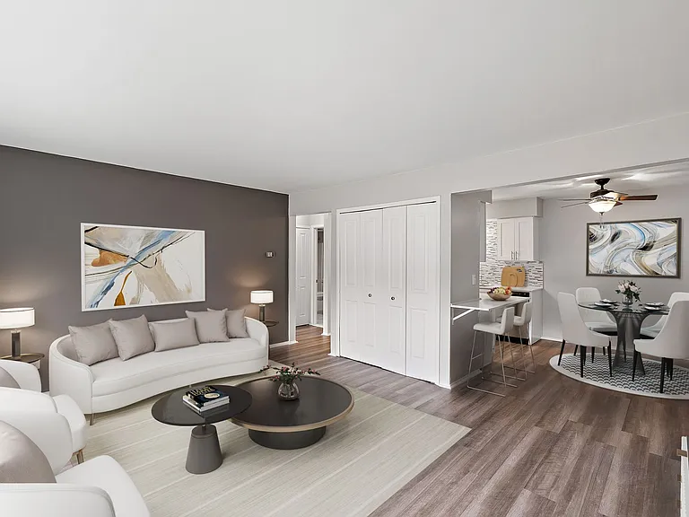 Hines Park Place Apartments — Photo 5