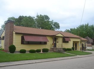 422 Brooks Pl, Dixon, IL