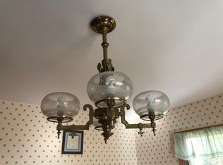 22 Hornbeam Ave, Falmouth, MA 02540