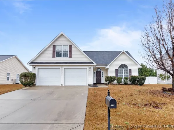 904 Fairfield Cir, Raeford, NC 28376