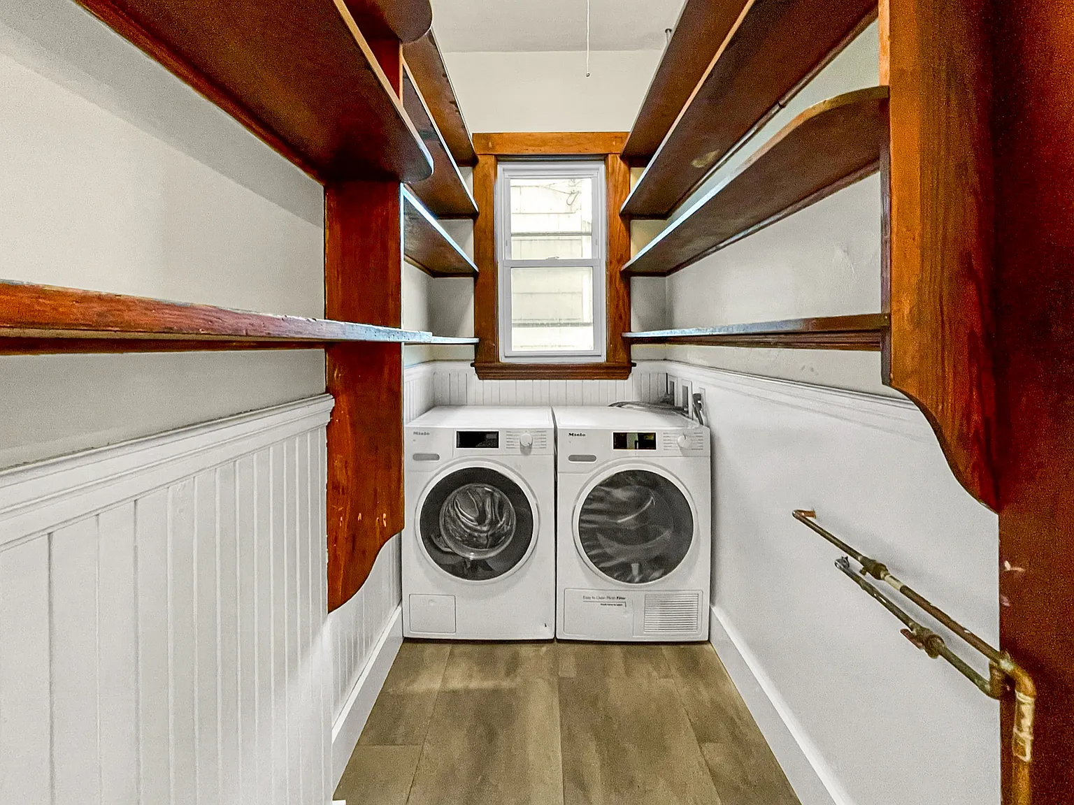 3 bed, 1200 sqft, $2,800 — Photo 3