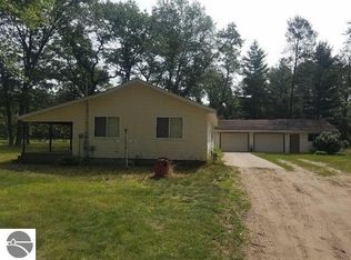 4013 Brookview Dr W, Prescott, MI 48756