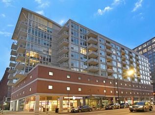 909 W Washington St #604, Chicago, IL 60607