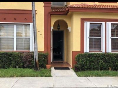 5560 NW 107th Ave APT 1002, Doral, FL, 33178