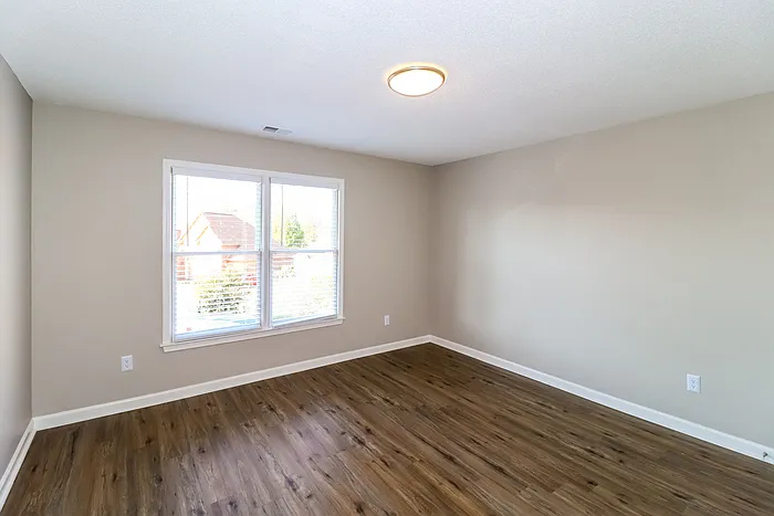 9159 Bellehurst Cv — Photo 12
