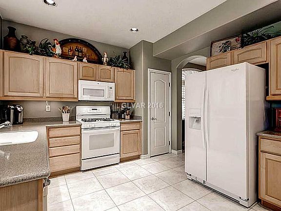 5th image of 1460 Verde Domenica Ln