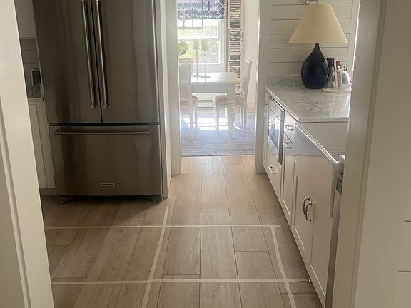 4th image of 8 Arlington St APT A3