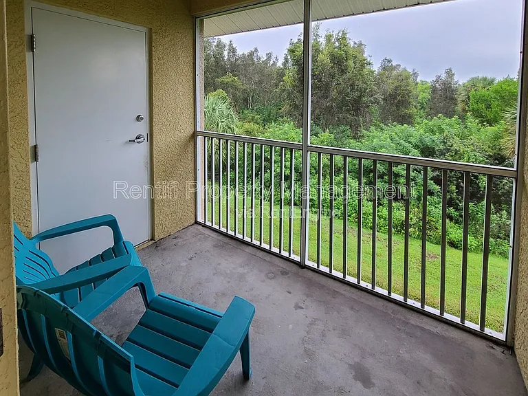 8513 Bernwood Cove Loop #208 — Photo 15