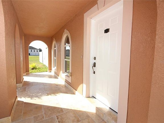 2nd image of 304 Lake Hills Ln