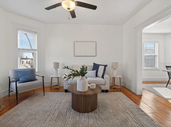 102 Grant St #B, Somerville, MA 02145