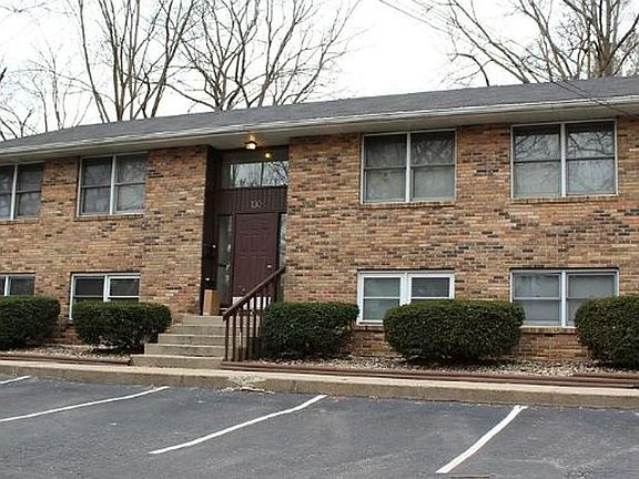 2nd image of 130 S Clarendon St #826DBEE76