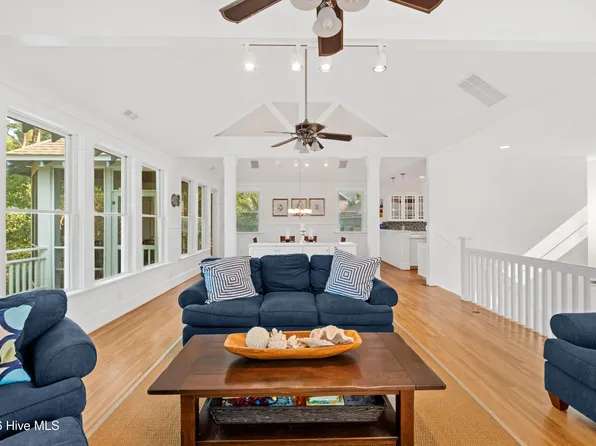 3 Red Bay Court, Bald Head Island, NC 28461