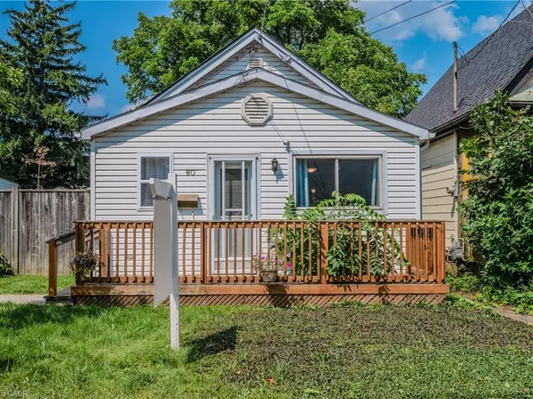 80 E 33rd St, Hamilton, ON L8V 3T2