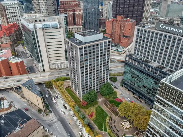 112 Washington Pl APT 18J, Pittsburgh, PA 15219
