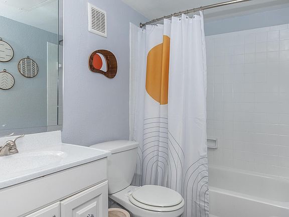 5th image of 6301 Meadowvista Dr #1014