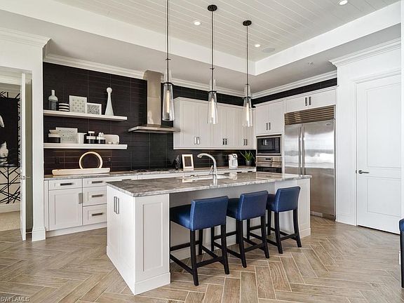 5th image of 11061 Via Tuscany Ln APT 101