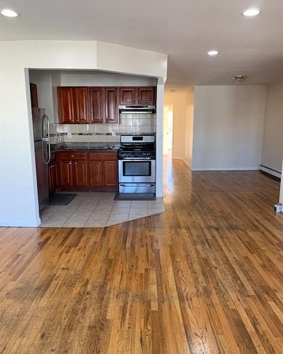 1st image of 631 Logan Ave