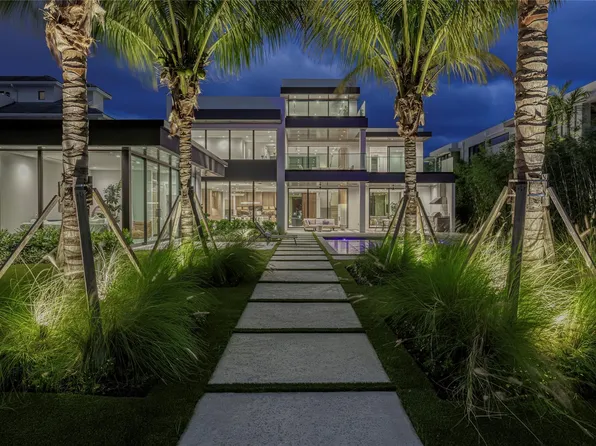 119 N Gordon Road, Fort Lauderdale, FL 33301