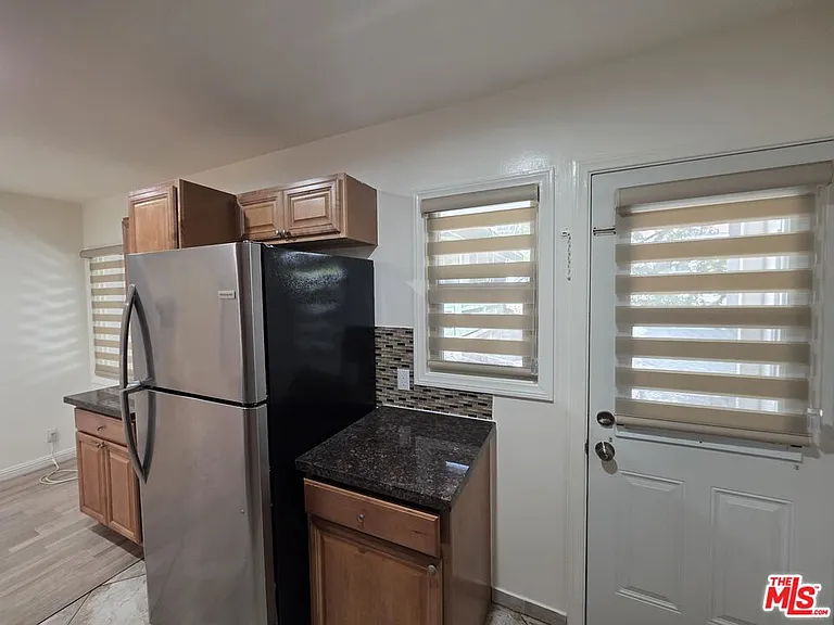 1224 N Fairfax Ave #7 — Photo 13