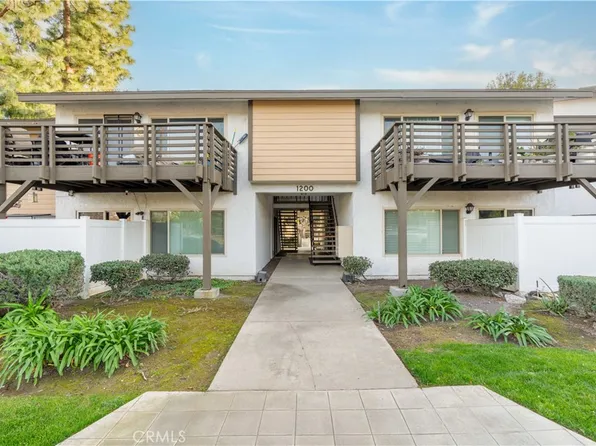 1200 W Lambert Rd Unit 17, La Habra, CA 90631