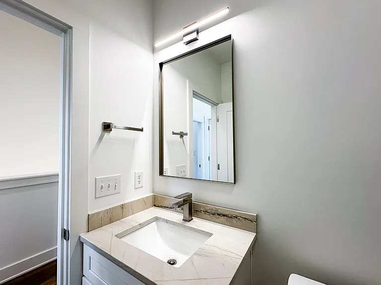 Guest Bathroom (Second Floor)