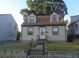 115 Chestnut Ave, Cranston, RI 02910