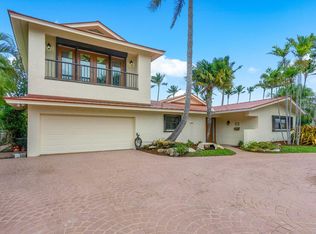 130 Riviera Dr, Riviera Beach, FL 33404