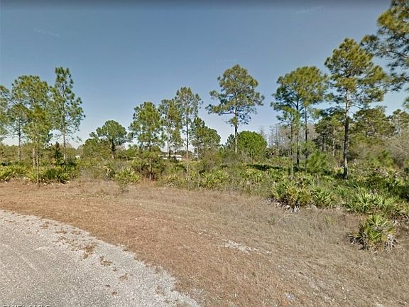 3rd image of 2162 Winnetka Dr