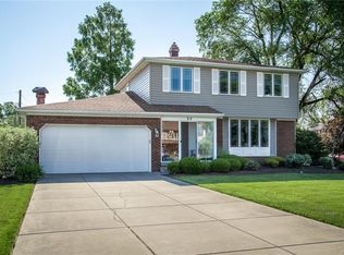 35 Kennedy Ct, Lancaster, NY 14086