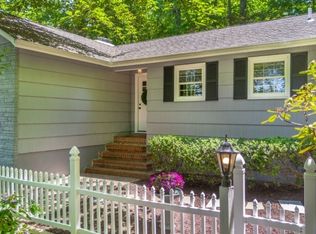 226 Grandview Ave, North Caldwell, NJ 07006