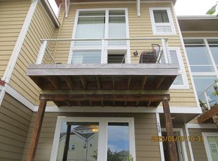 238 29th St, Astoria, OR 97103