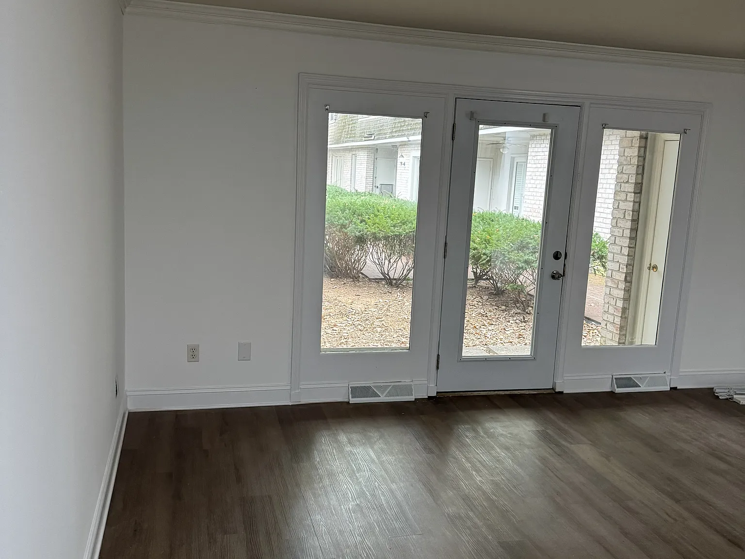 1 bed, 660 sqft, $1,000 — Photo 2